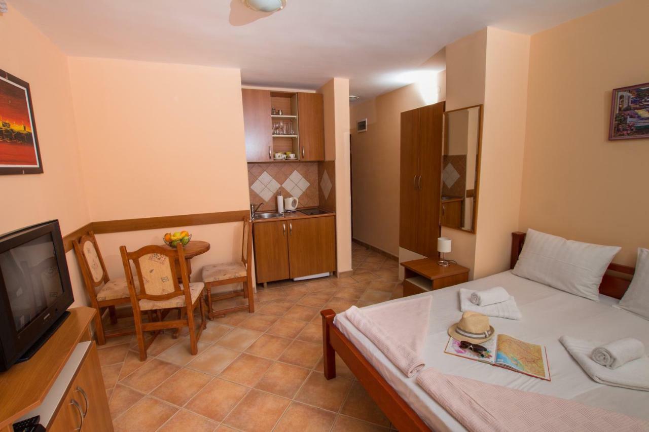 Adzic Apartments Μπούντβα Εξωτερικό φωτογραφία